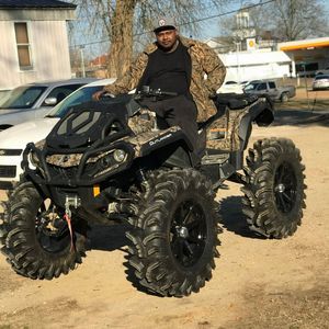 Meet your Posher, Clarence